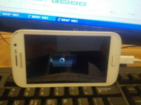 手機充電充不進去是什么原因？各品牌解決方法大全,第3張